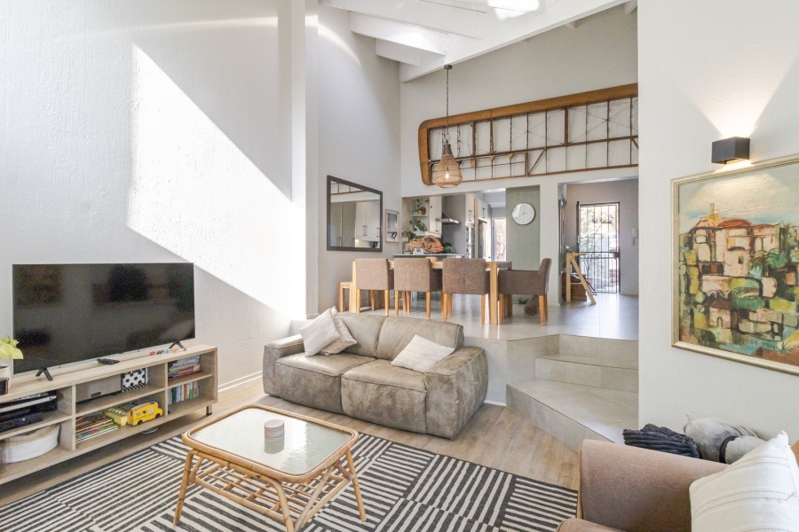 2 Bedroom Property for Sale in Lonehill Gauteng