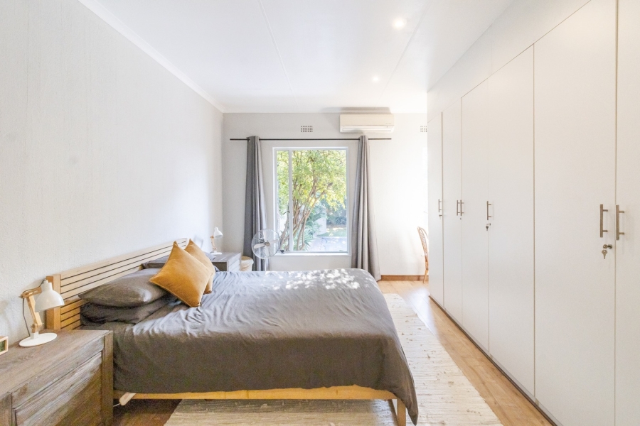 2 Bedroom Property for Sale in Lonehill Gauteng