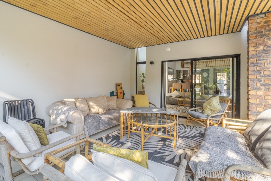2 Bedroom Property for Sale in Lonehill Gauteng