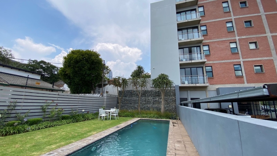 To Let 2 Bedroom Property for Rent in Parkmore Gauteng