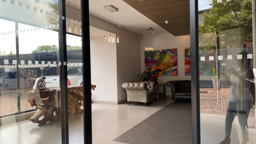 To Let 2 Bedroom Property for Rent in Parkmore Gauteng