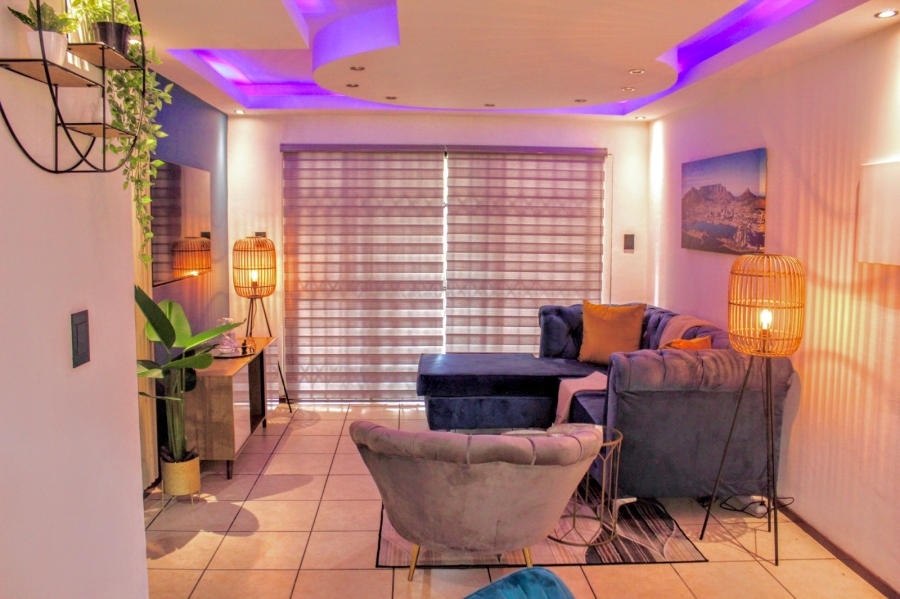 To Let 3 Bedroom Property for Rent in Blairgowrie Gauteng