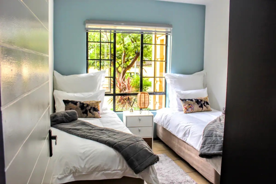 To Let 3 Bedroom Property for Rent in Blairgowrie Gauteng