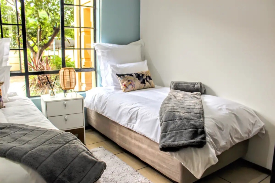 To Let 3 Bedroom Property for Rent in Blairgowrie Gauteng