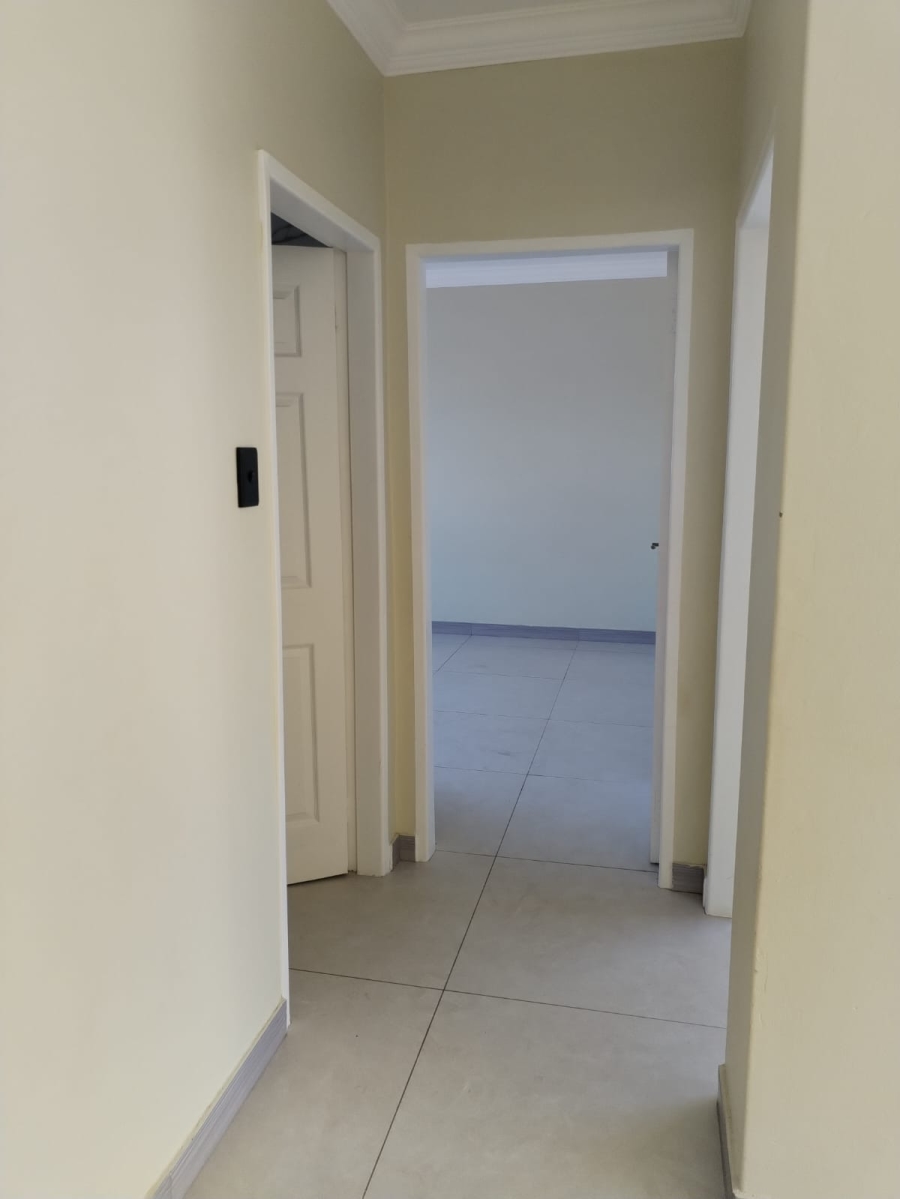 To Let 2 Bedroom Property for Rent in Olifantsfontein Gauteng