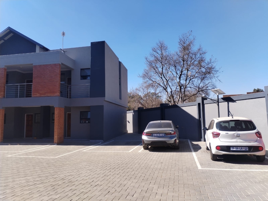 To Let 2 Bedroom Property for Rent in Olifantsfontein Gauteng