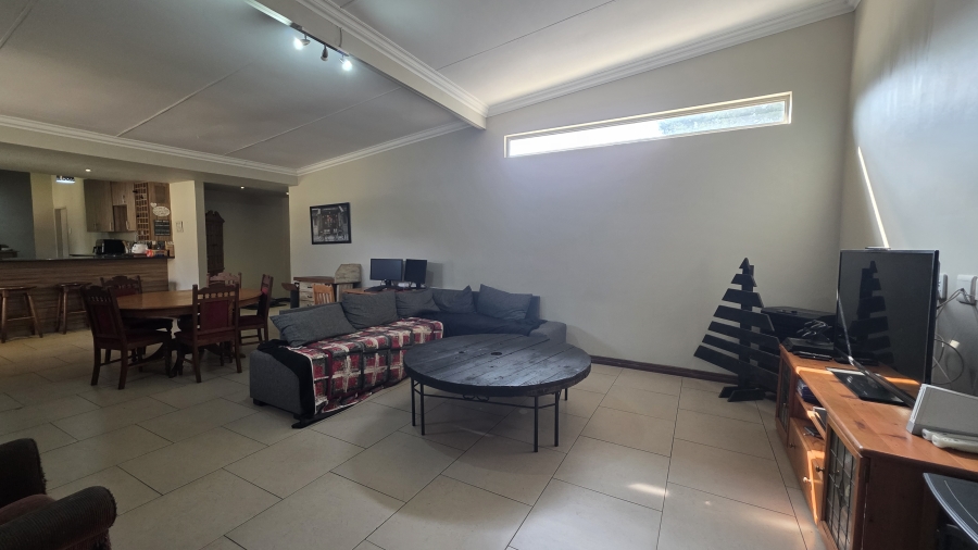 3 Bedroom Property for Sale in Rietfontein Gauteng