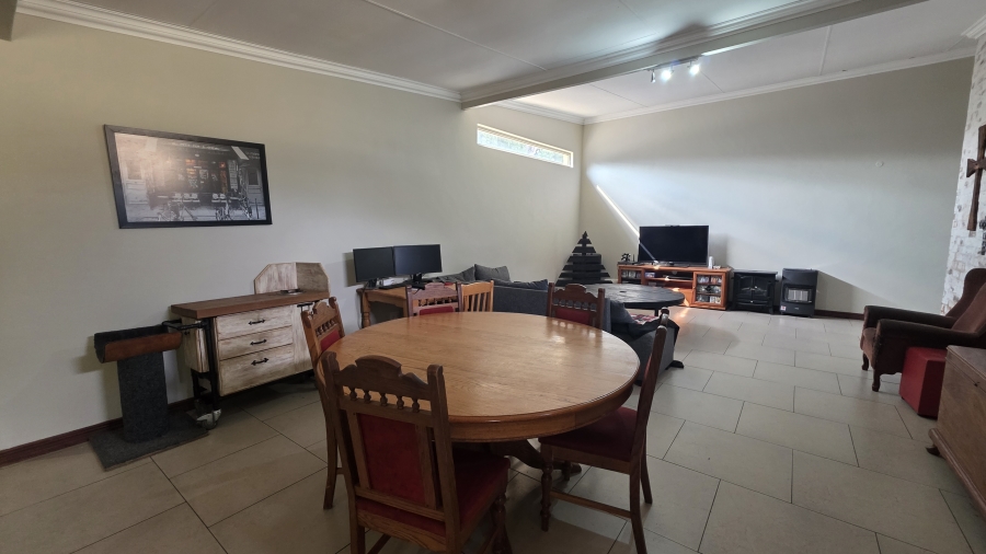 3 Bedroom Property for Sale in Rietfontein Gauteng