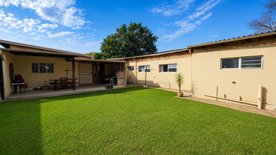 3 Bedroom Property for Sale in Rietfontein Gauteng