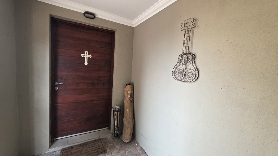 3 Bedroom Property for Sale in Rietfontein Gauteng