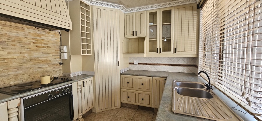 3 Bedroom Property for Sale in Risiville Gauteng