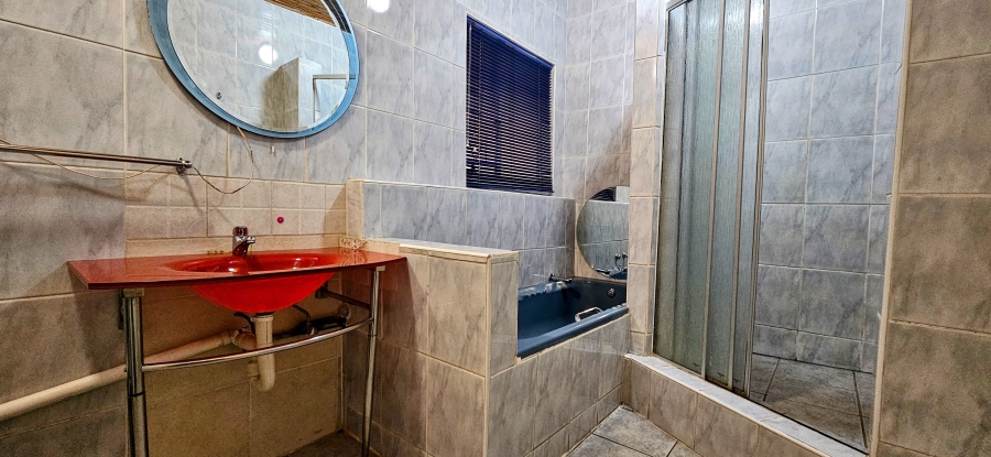 3 Bedroom Property for Sale in Risiville Gauteng