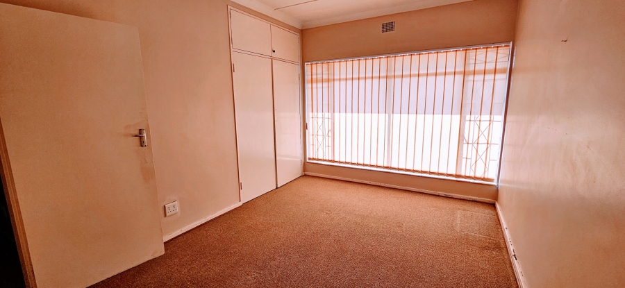 3 Bedroom Property for Sale in Risiville Gauteng