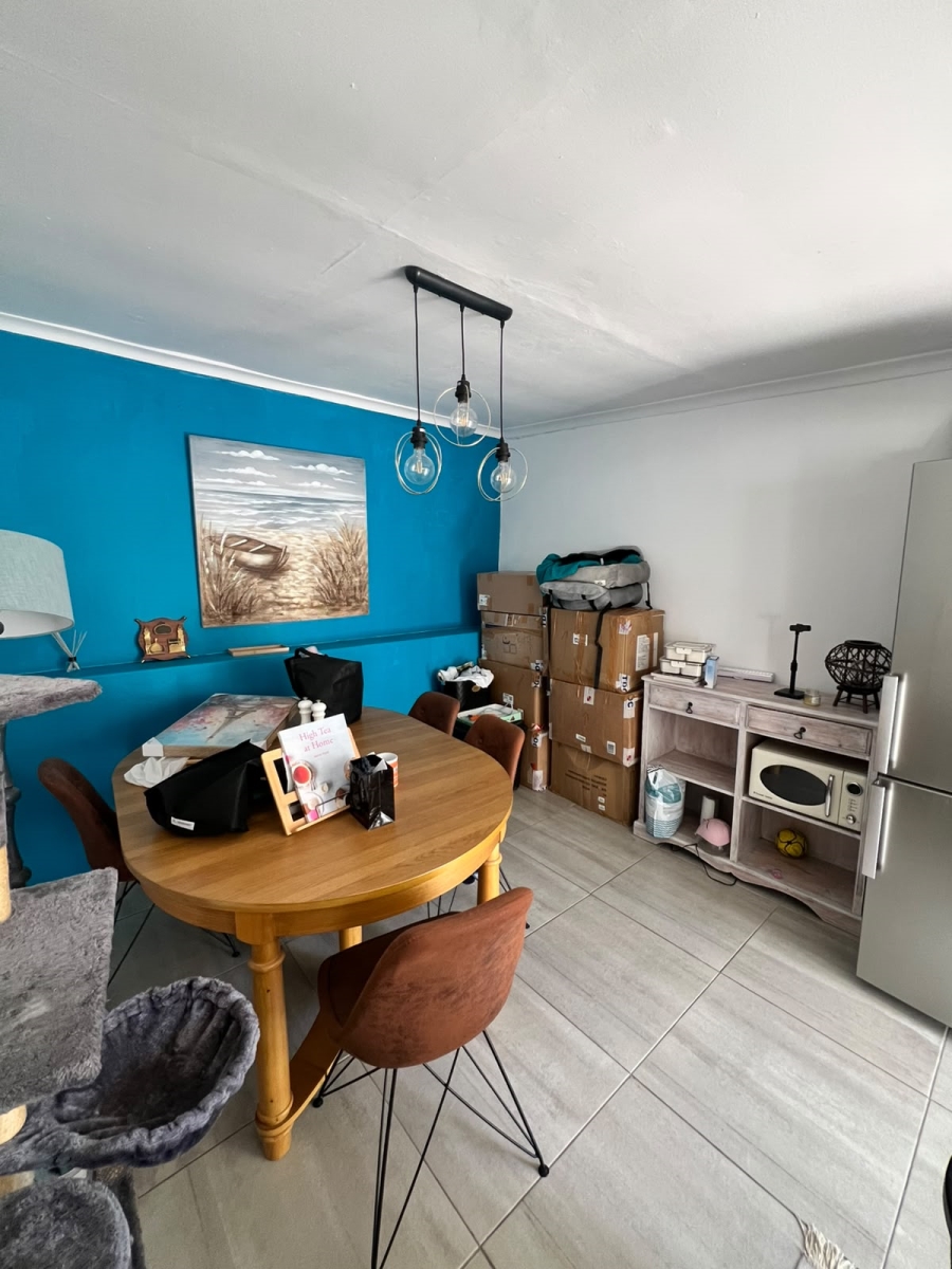 To Let 1 Bedroom Property for Rent in Kew Gauteng