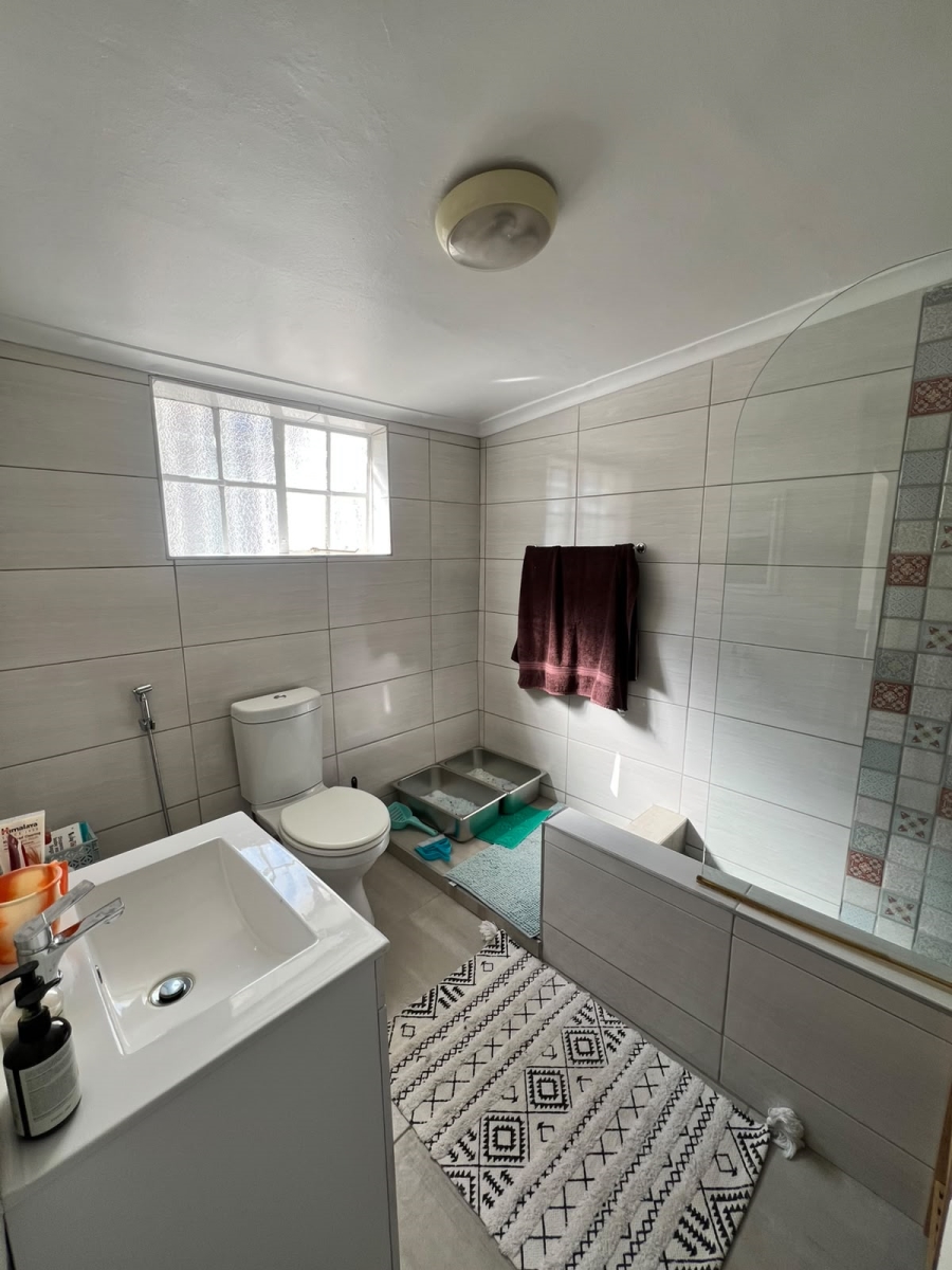 To Let 1 Bedroom Property for Rent in Kew Gauteng