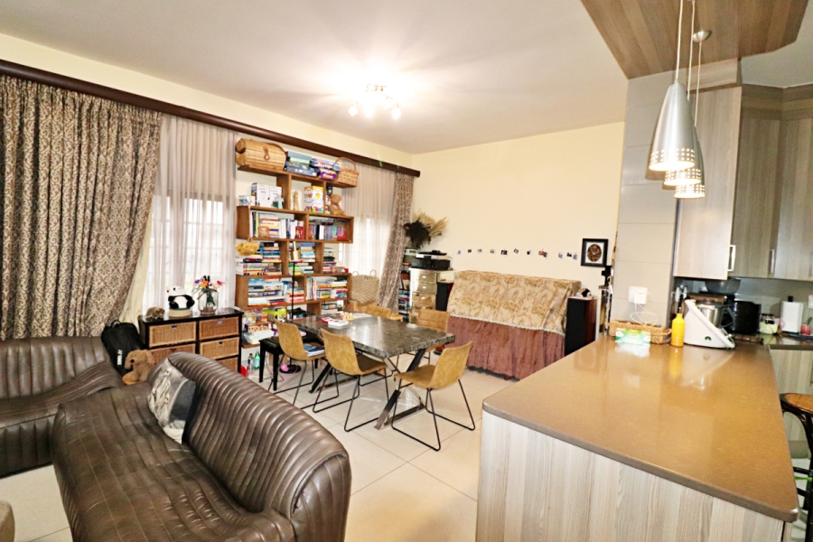 3 Bedroom Property for Sale in Dowerglen Gauteng