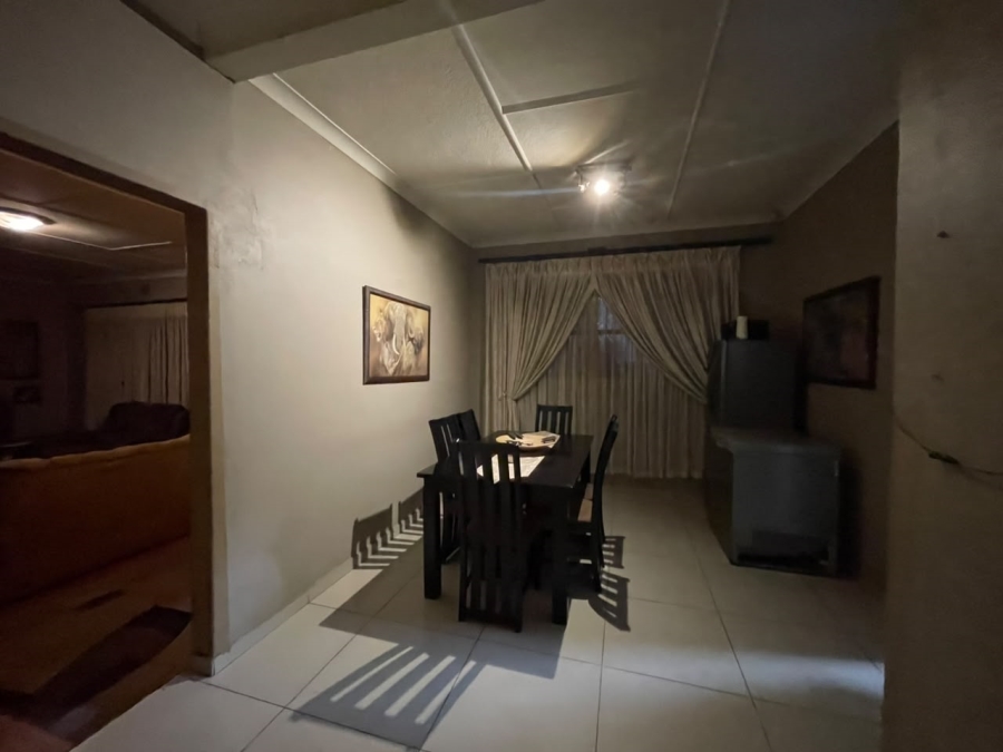 To Let 3 Bedroom Property for Rent in Hazelpark Gauteng