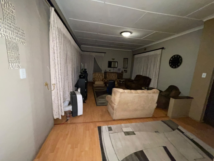 To Let 3 Bedroom Property for Rent in Hazelpark Gauteng