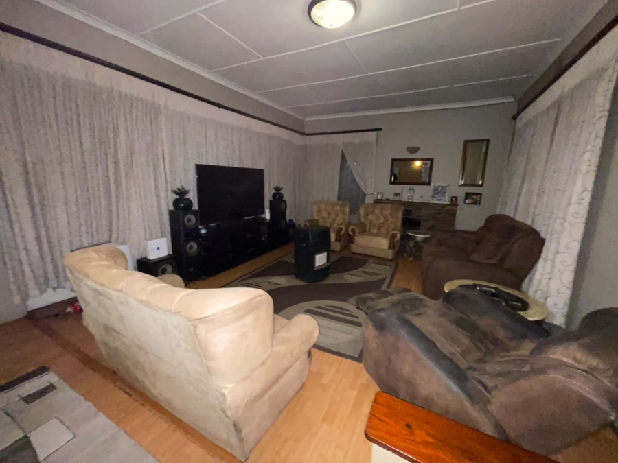 To Let 3 Bedroom Property for Rent in Hazelpark Gauteng