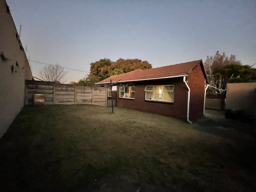 To Let 3 Bedroom Property for Rent in Hazelpark Gauteng