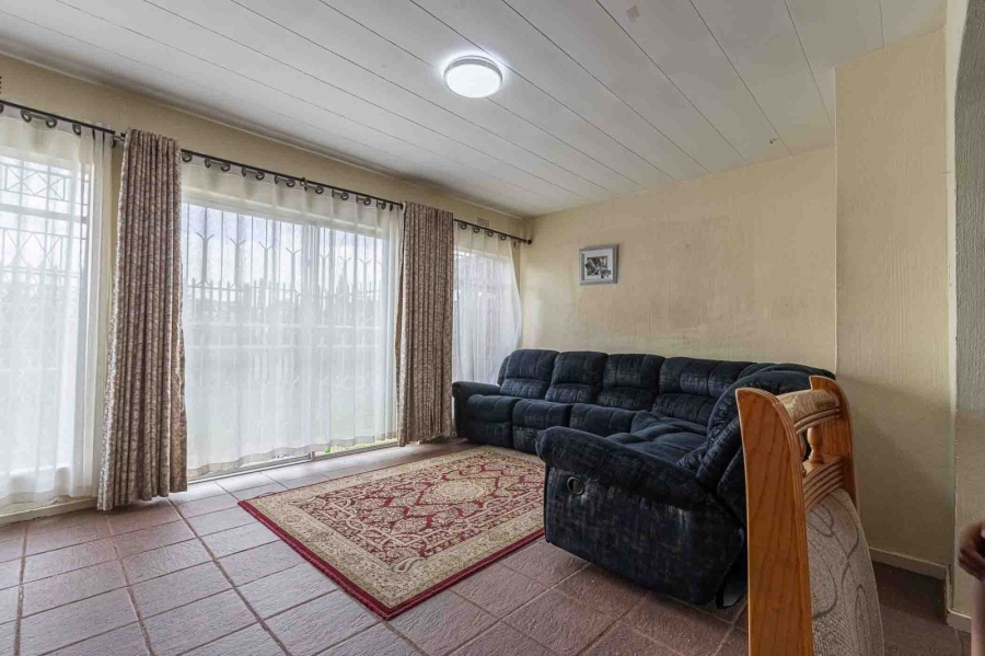 2 Bedroom Property for Sale in Beyers Park Gauteng