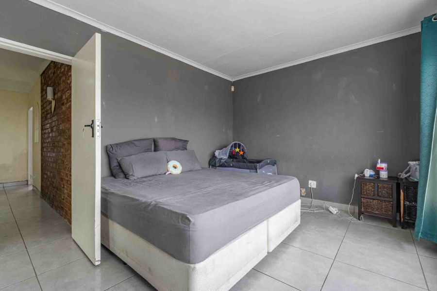 2 Bedroom Property for Sale in Beyers Park Gauteng