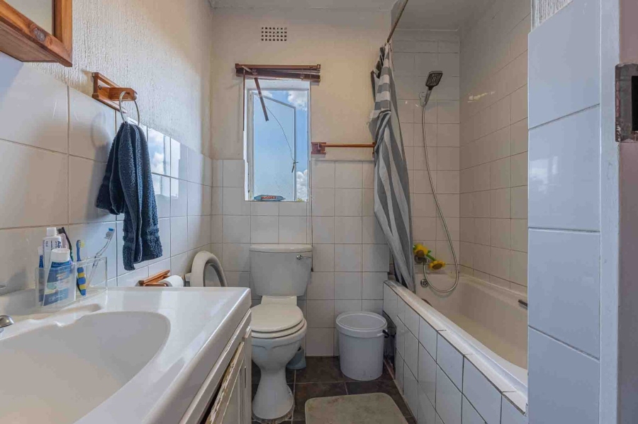 2 Bedroom Property for Sale in Beyers Park Gauteng