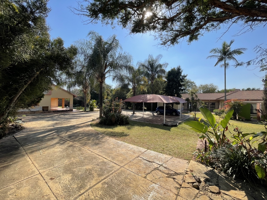 10 Bedroom Property for Sale in Montana Gauteng