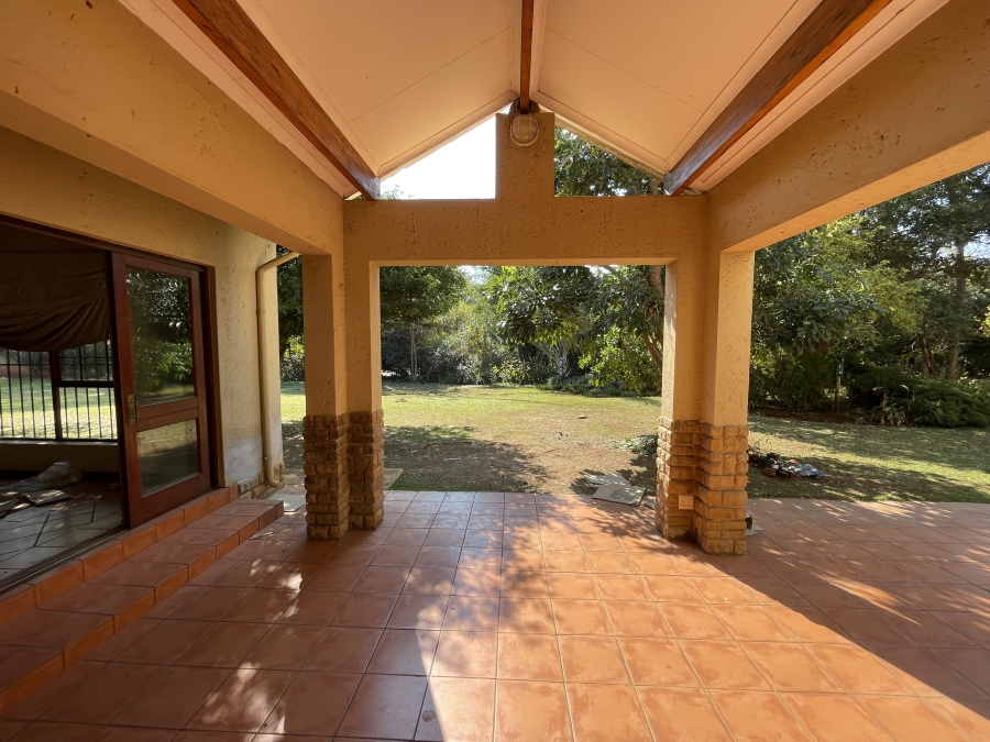 10 Bedroom Property for Sale in Montana Gauteng
