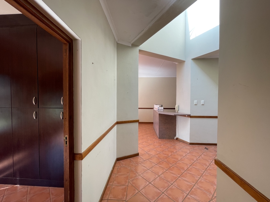 10 Bedroom Property for Sale in Montana Gauteng