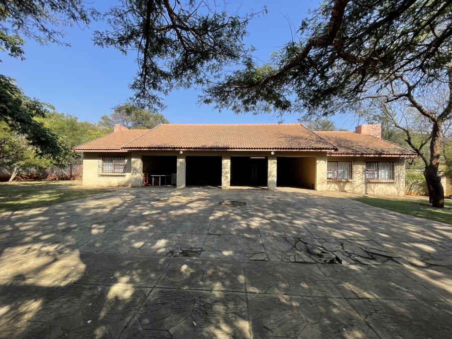 10 Bedroom Property for Sale in Montana Gauteng