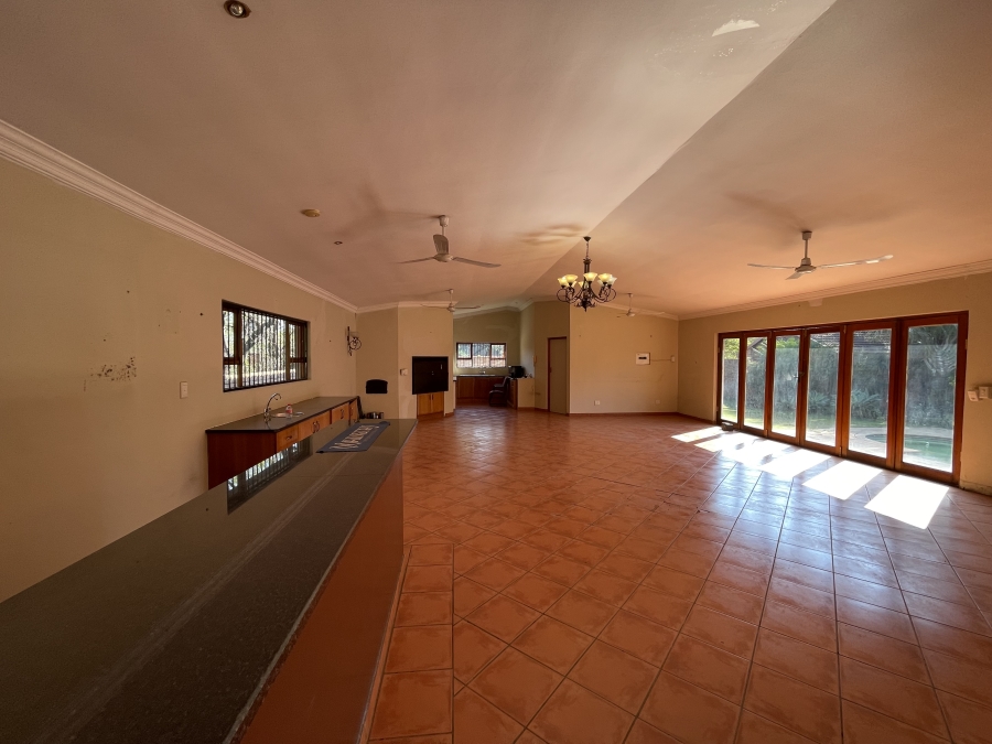 10 Bedroom Property for Sale in Montana Gauteng