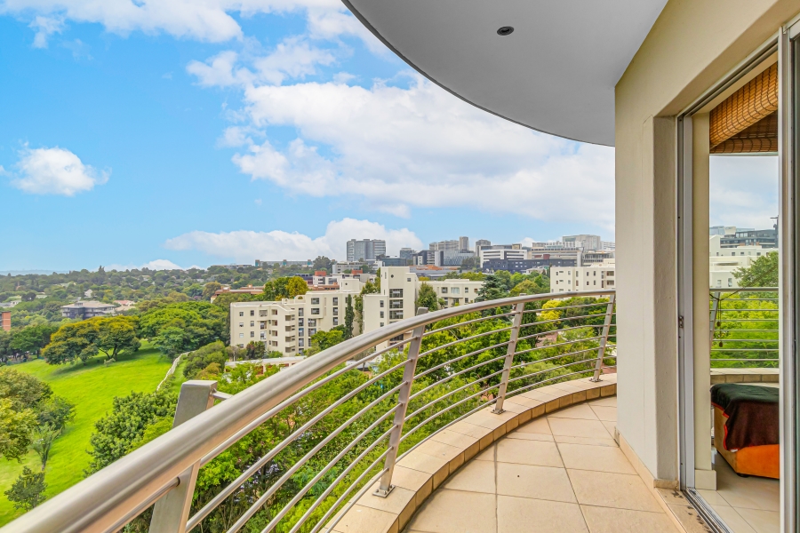 To Let 2 Bedroom Property for Rent in Sandhurst Gauteng