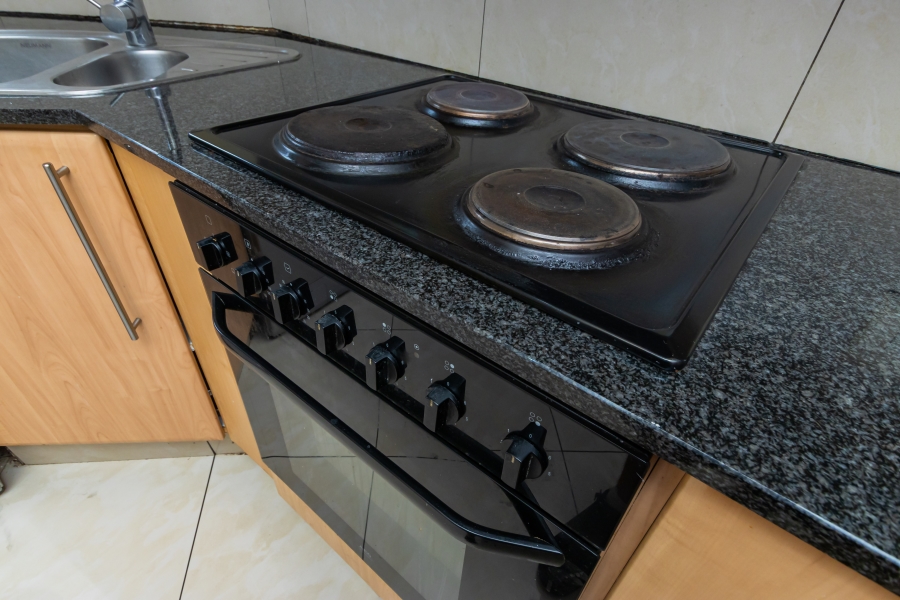 To Let 2 Bedroom Property for Rent in Sandhurst Gauteng