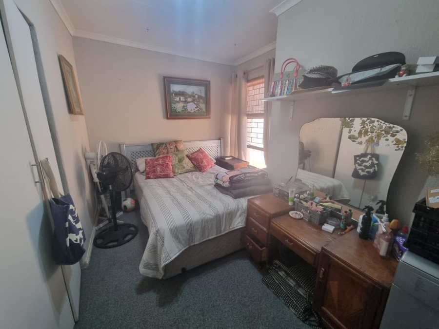 To Let 3 Bedroom Property for Rent in Glen Marais Gauteng