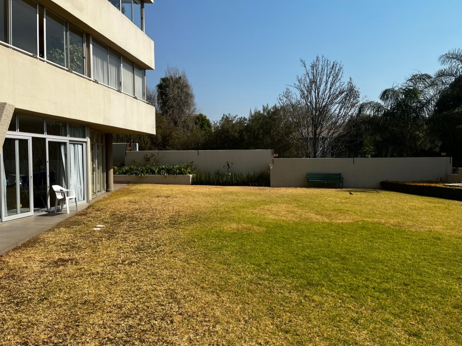 To Let 2 Bedroom Property for Rent in Morningside Gauteng