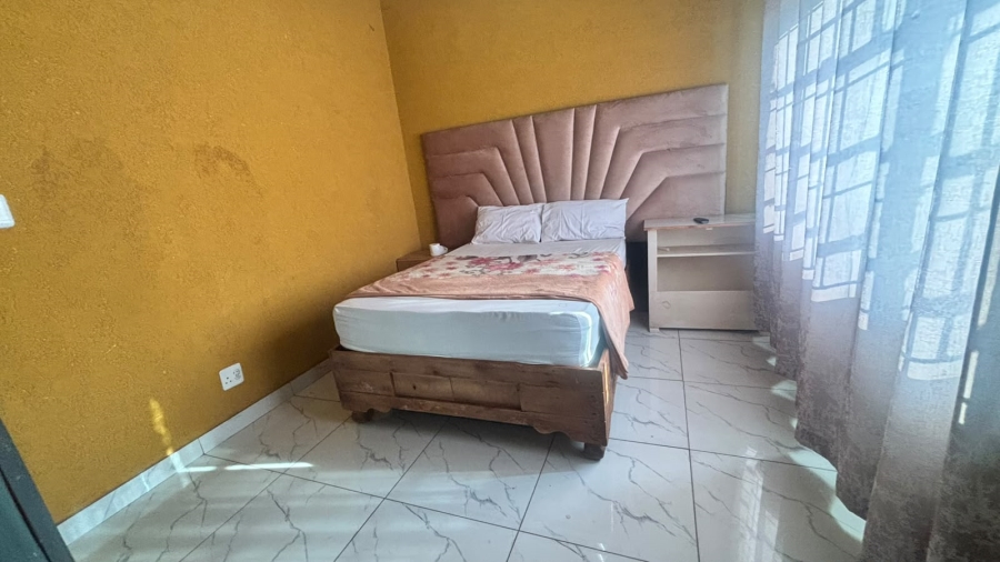 9 Bedroom Property for Sale in Lakefield Gauteng