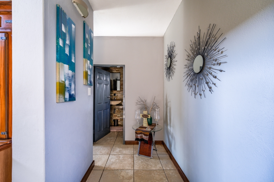 4 Bedroom Property for Sale in Willow Acres Gauteng
