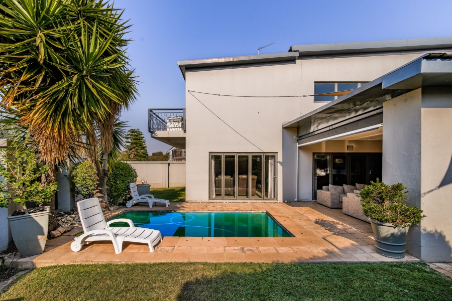 4 Bedroom Property for Sale in Willow Acres Gauteng