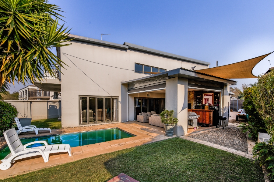 4 Bedroom Property for Sale in Willow Acres Gauteng