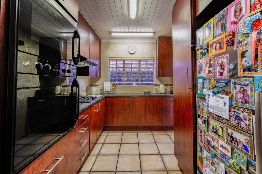 3 Bedroom Property for Sale in Elardus Park Gauteng