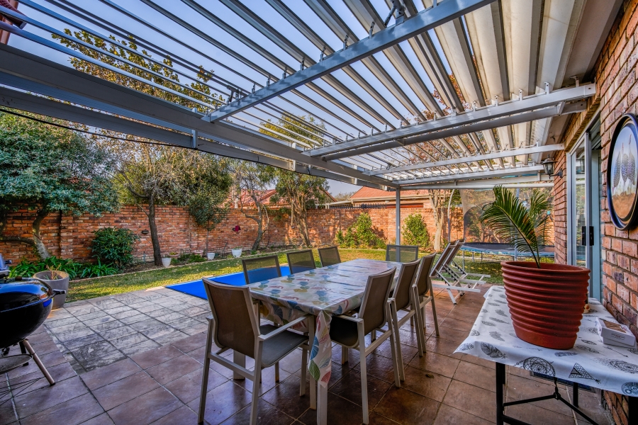 3 Bedroom Property for Sale in Elardus Park Gauteng