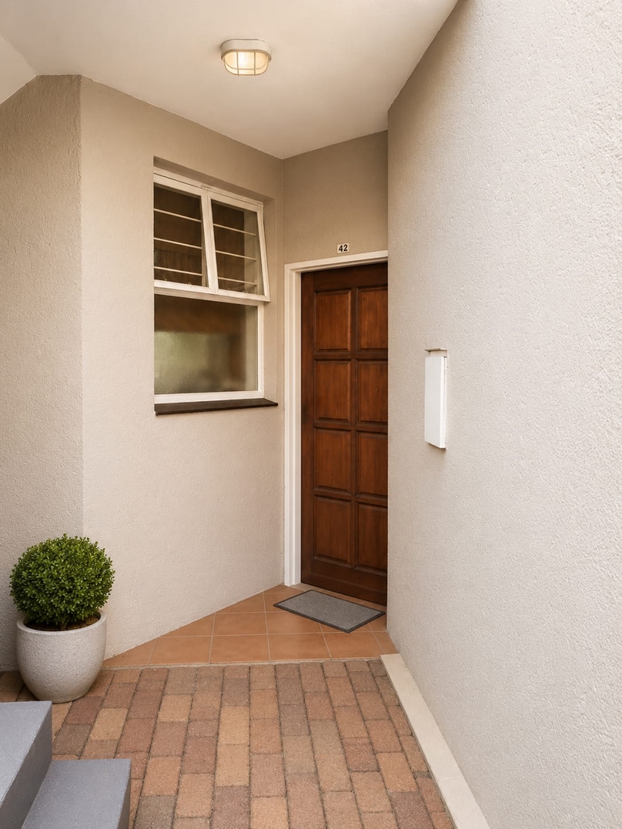 2 Bedroom Property for Sale in Elardus Park Gauteng