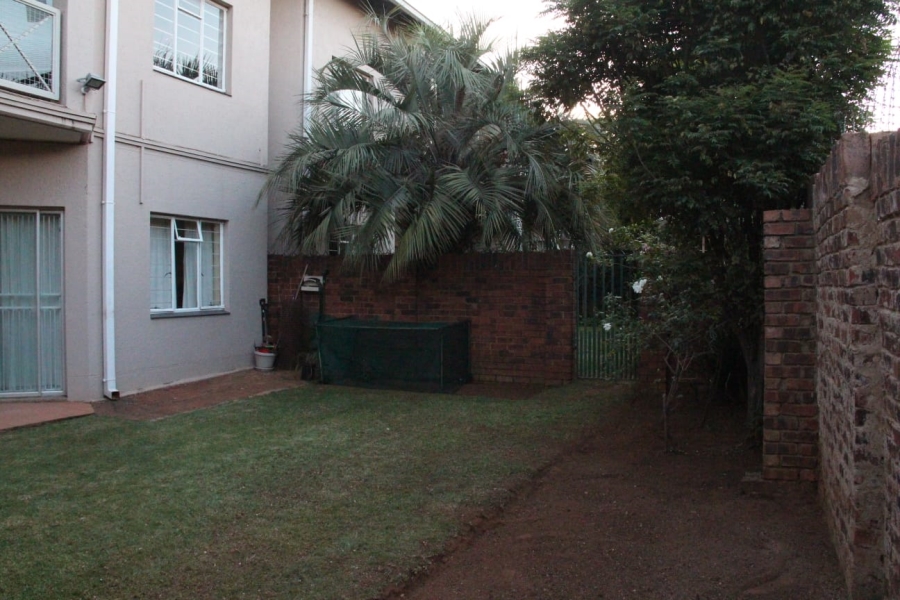 2 Bedroom Property for Sale in Elardus Park Gauteng