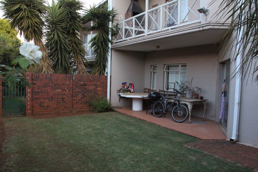 2 Bedroom Property for Sale in Elardus Park Gauteng