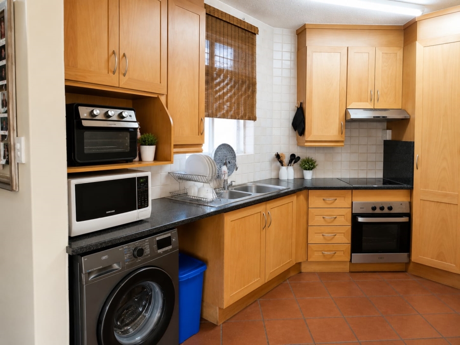 2 Bedroom Property for Sale in Elardus Park Gauteng