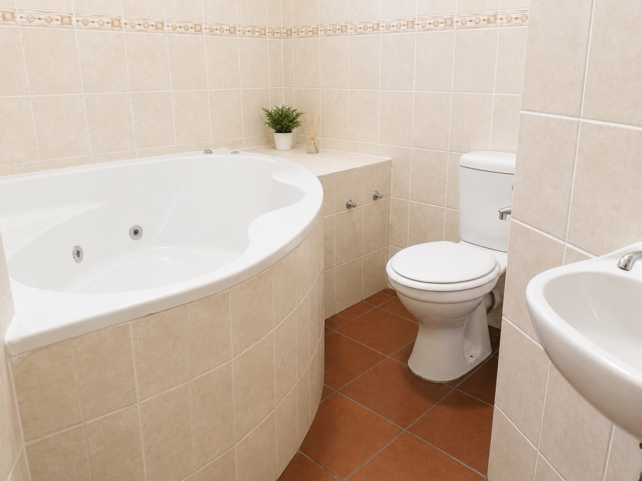 2 Bedroom Property for Sale in Elardus Park Gauteng