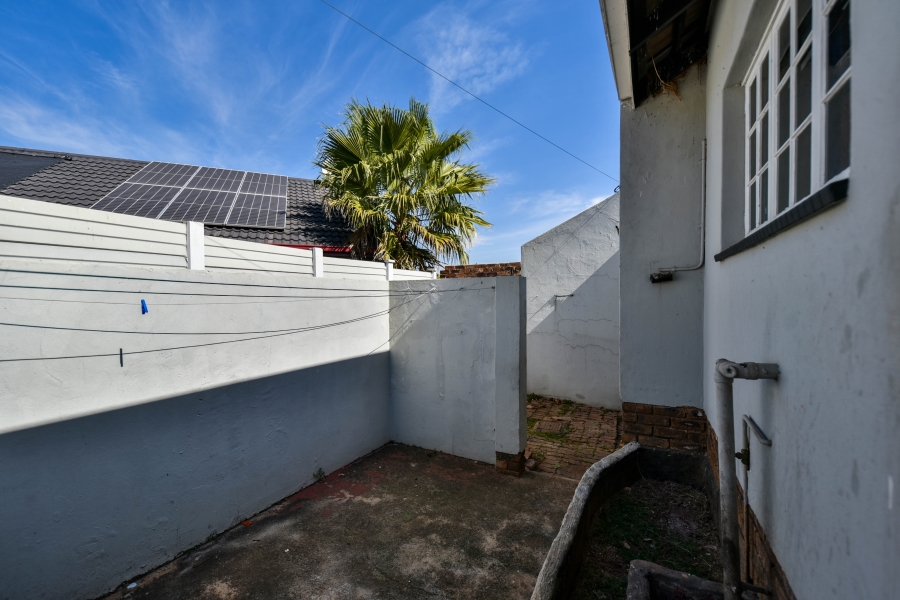 4 Bedroom Property for Sale in Die Hoewes Gauteng
