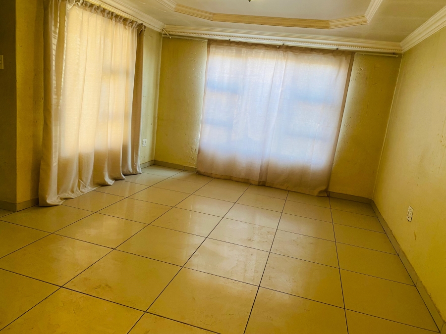 4 Bedroom Property for Sale in Mamelodi East Gauteng