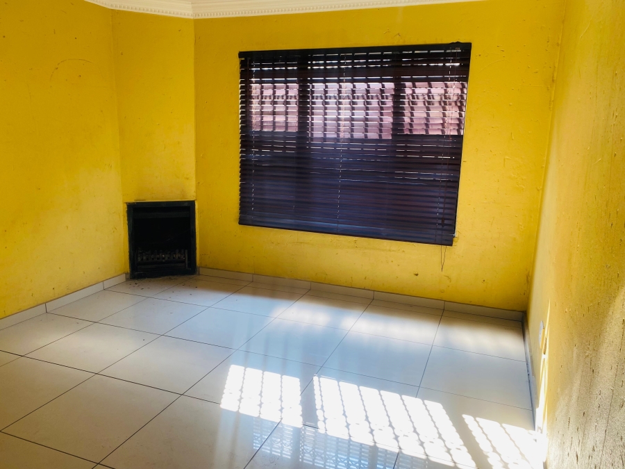 4 Bedroom Property for Sale in Mamelodi East Gauteng